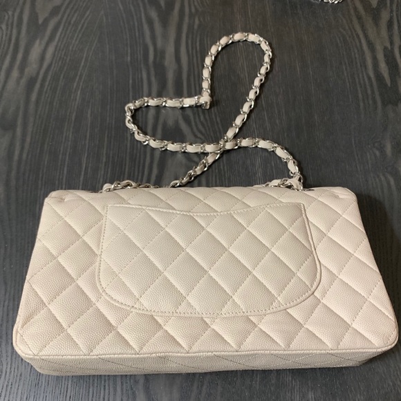 Cream Classic Small Flap Chanel Bag - Picture 3 of 4